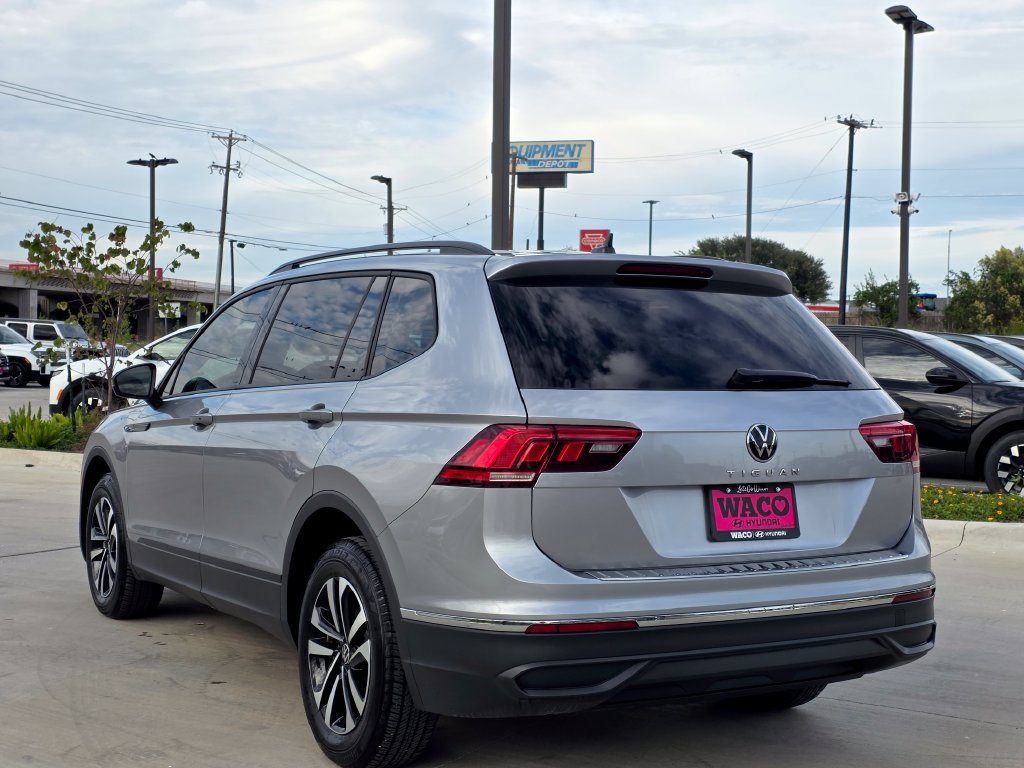 Used 2024 Volkswagen Tiguan S FWD image 9