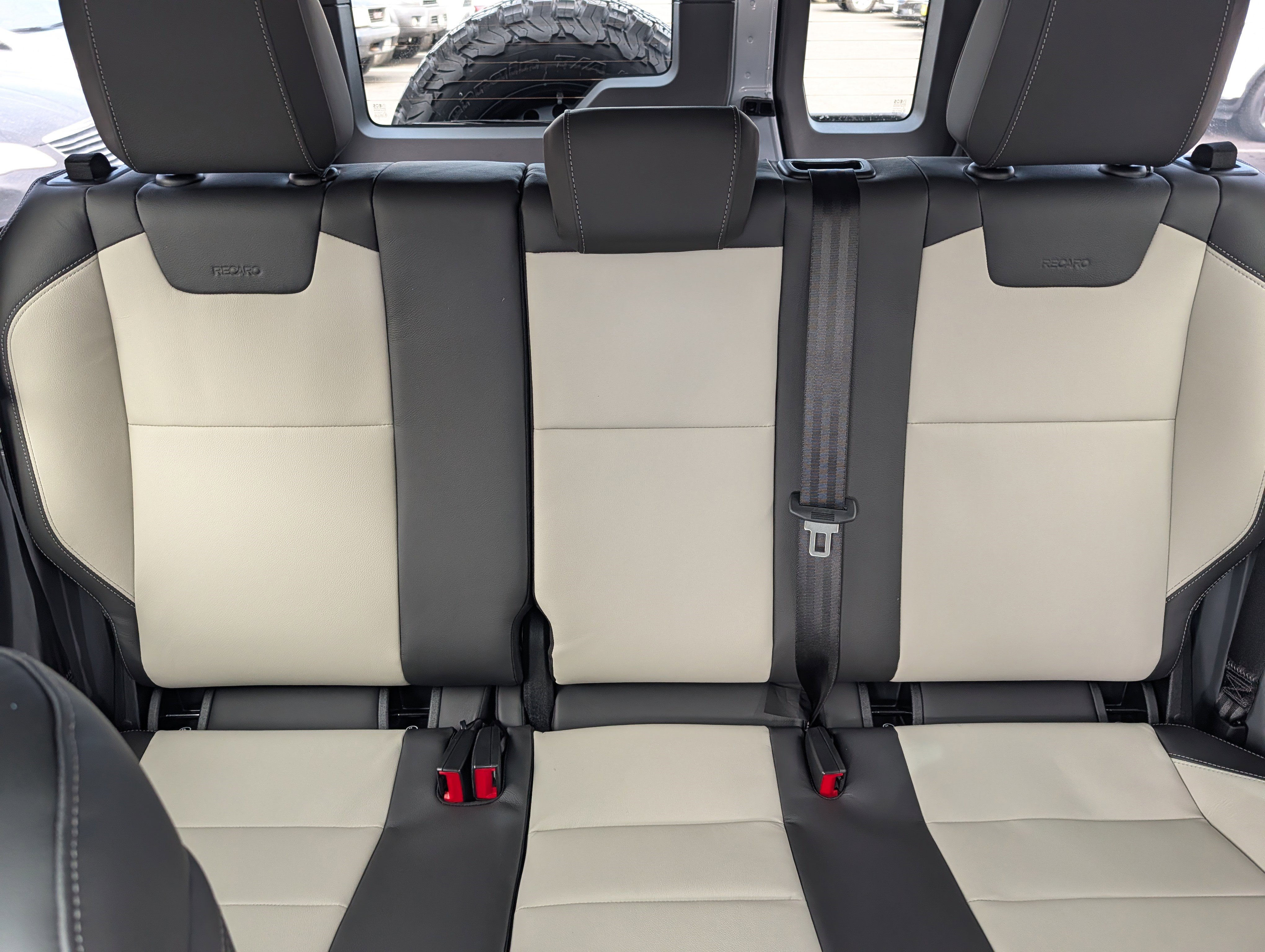 New 2026 INEOS Grenadier Fieldmaster Edition image 12