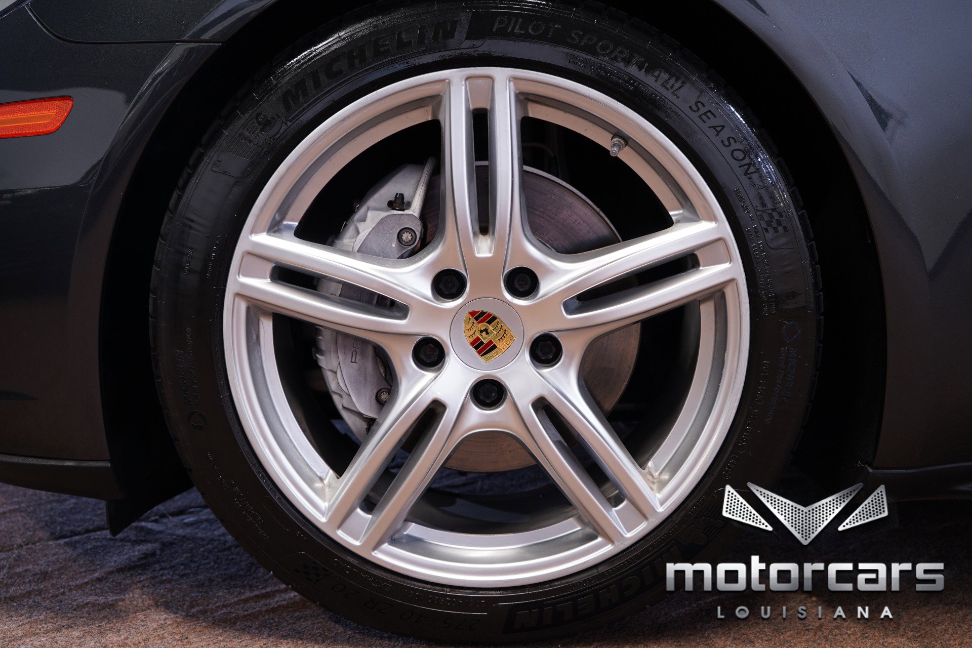 Used 2018 Porsche Panamera image 20