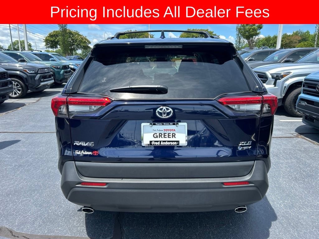 Used 2025 Toyota RAV4 XLE AWD/4WD image 16