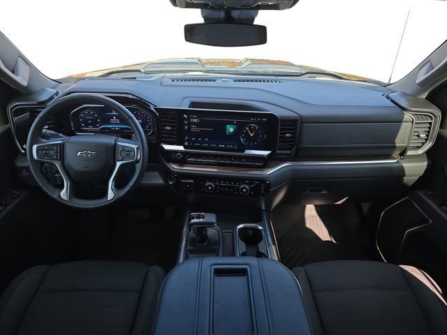 Used 2022 Chevrolet Silverado 1500 LT Trail Boss image 9