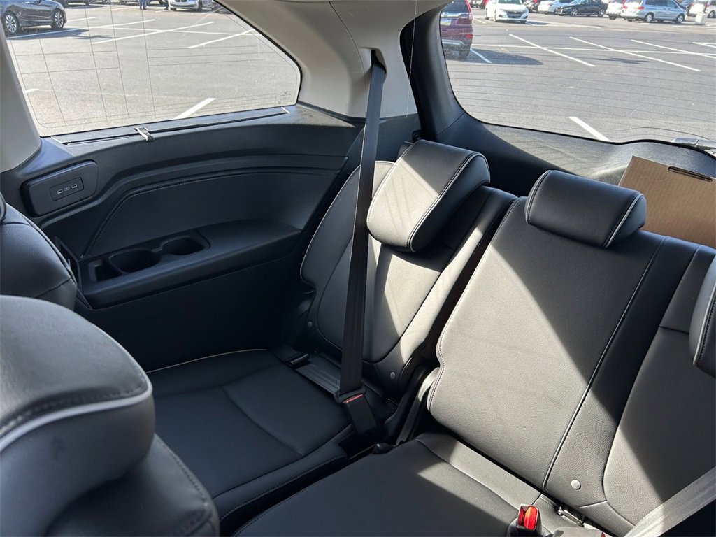 New 2026 Honda Odyssey Touring image 20