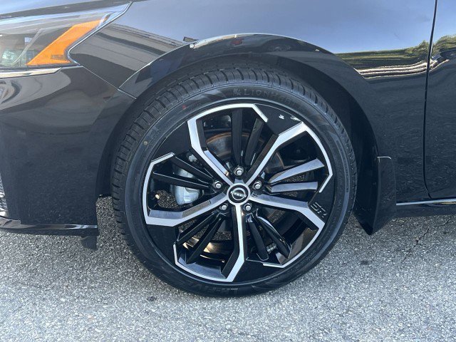 Used 2025 Nissan Altima 2.5 SR image 32