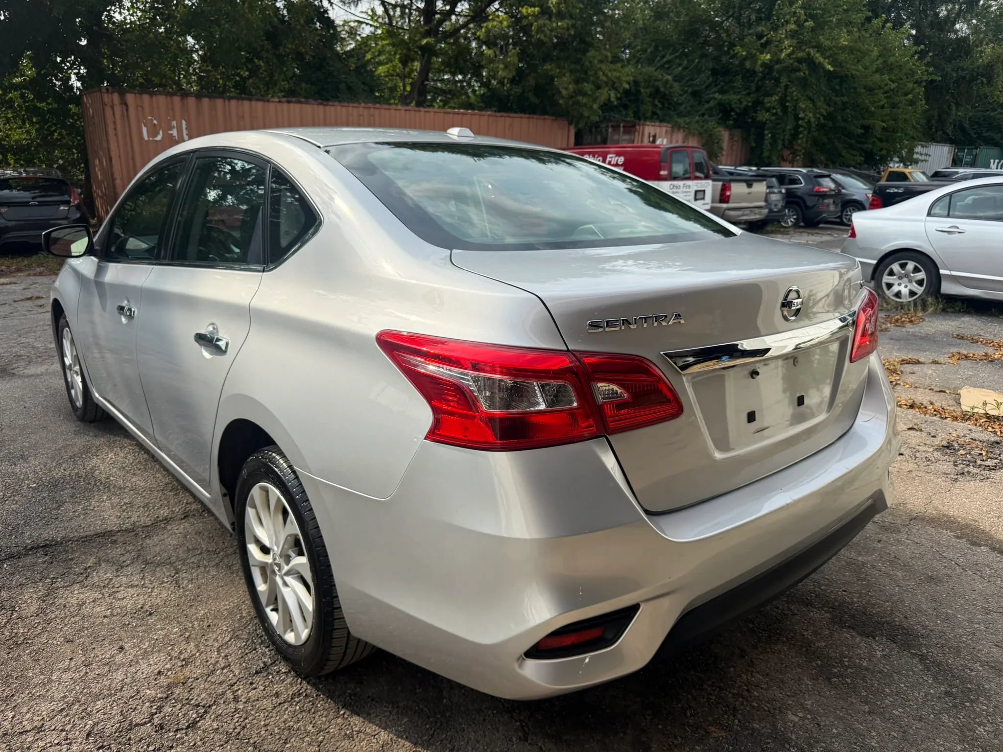 Used 2019 Nissan Sentra SV FWD image 7