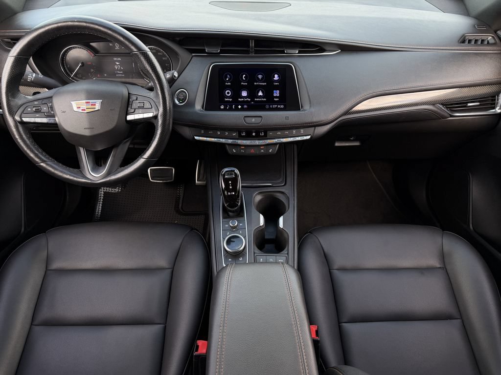 Used 2020 Cadillac XT4 Sport w/ Cold Weather Package FWD image 11