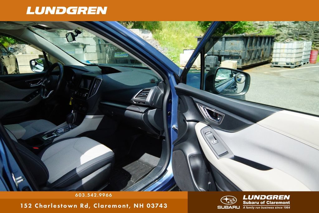 Used 2019 Subaru Forester Premium w/ All-Weather Package AWD/4WD image 8