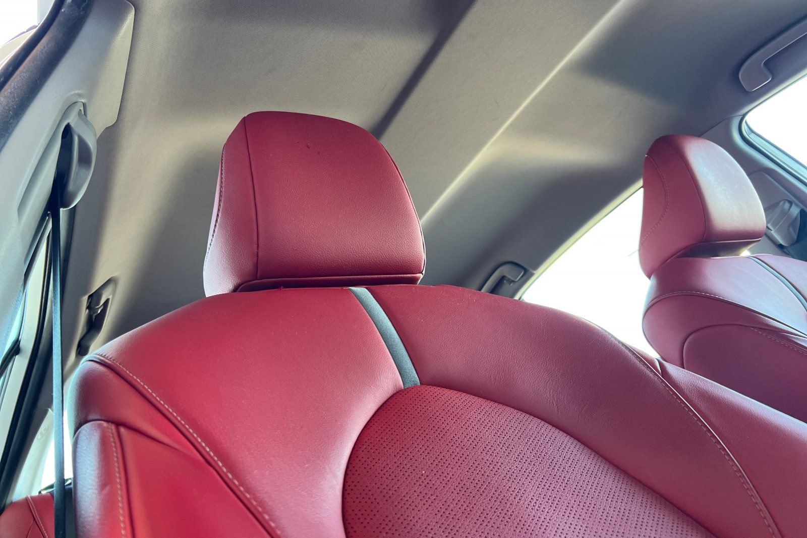 Certified 2019 Toyota Camry XSE FWD image 19