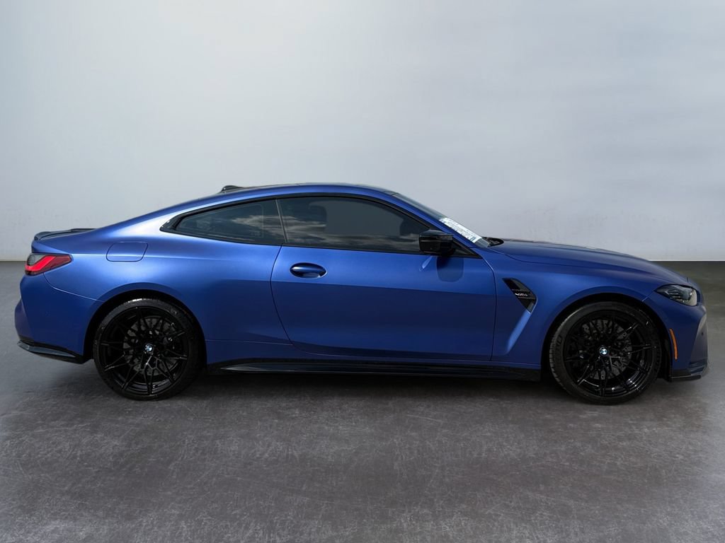 Used 2022 BMW M4 Coupe w/ Executive Package RWD image 2