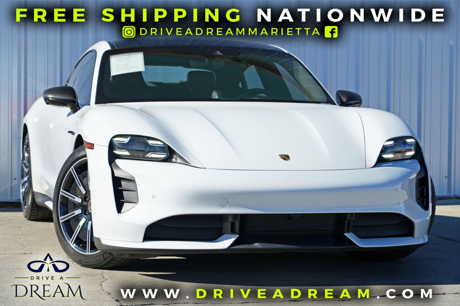 Used 2020 Porsche Taycan image 2