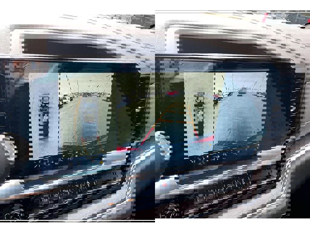 Used 2024 Chevrolet Silverado 3500 LTZ w/ LTZ Premium Package image 23