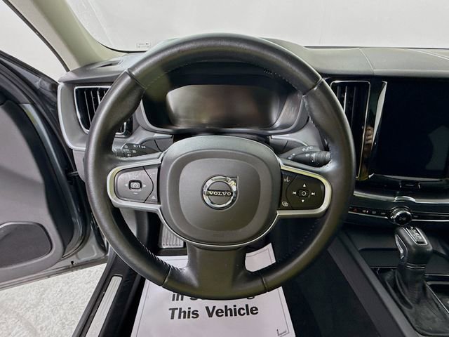 Used 2020 Volvo XC60 T5 Momentum AWD/4WD image 13