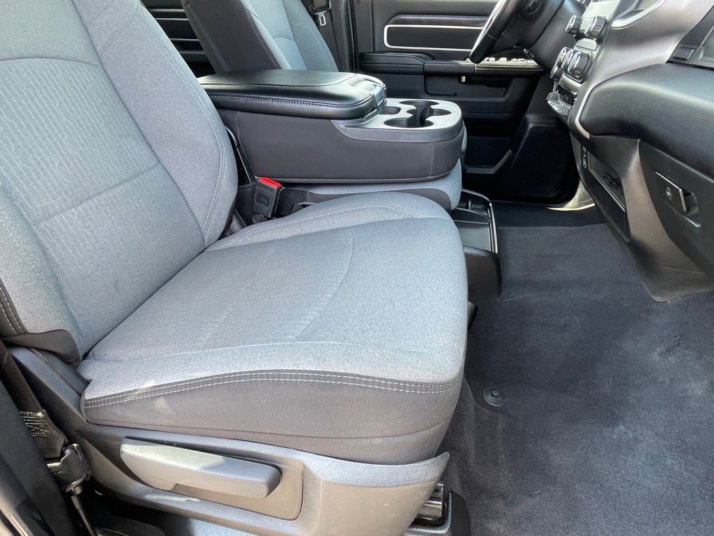 Used 2024 RAM 2500 Big Horn image 12