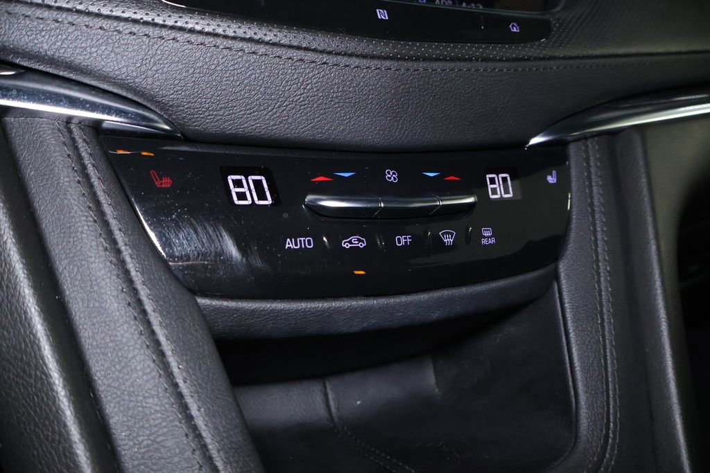 Used 2021 Cadillac XT5 Premium Luxury image 33