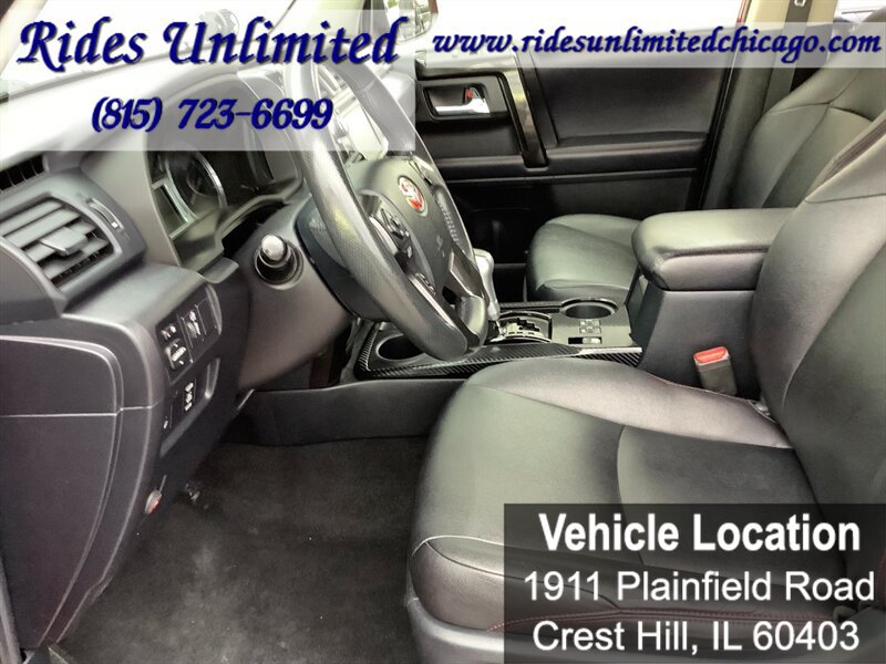 Used 2018 Toyota 4Runner TRD Off-Road Premium AWD/4WD image 27
