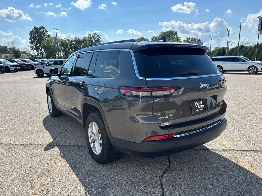 Used 2024 Jeep Grand Cherokee L Laredo w/ Trailer Tow Package AWD/4WD image 5