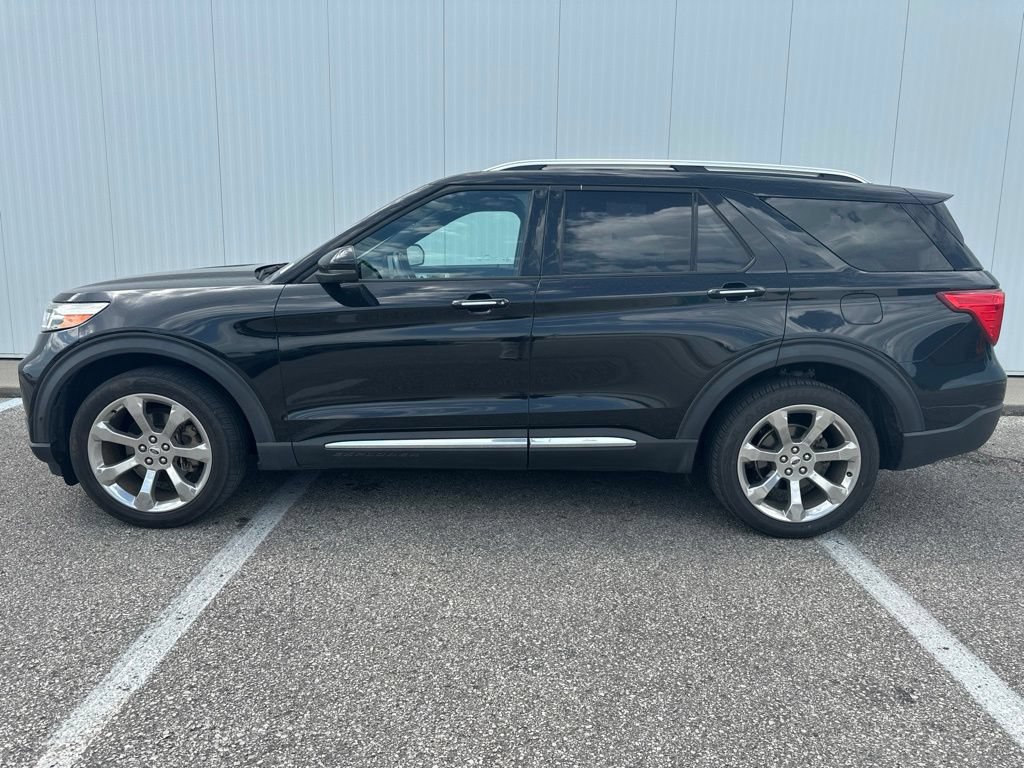 Used 2020 Ford Explorer Platinum w/ Premium Technology Package AWD/4WD image 3
