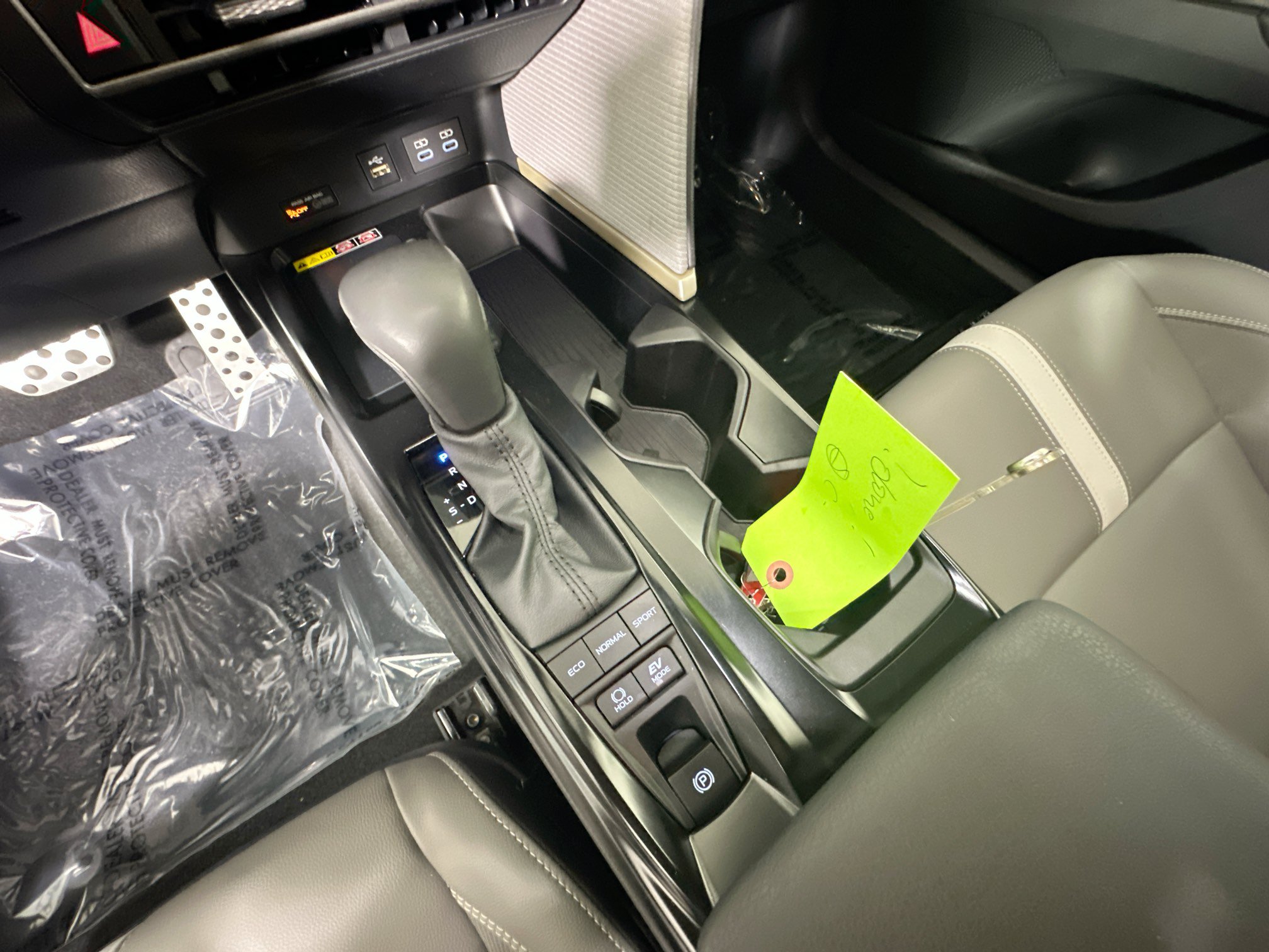Used 2026 Toyota Camry SE FWD image 22