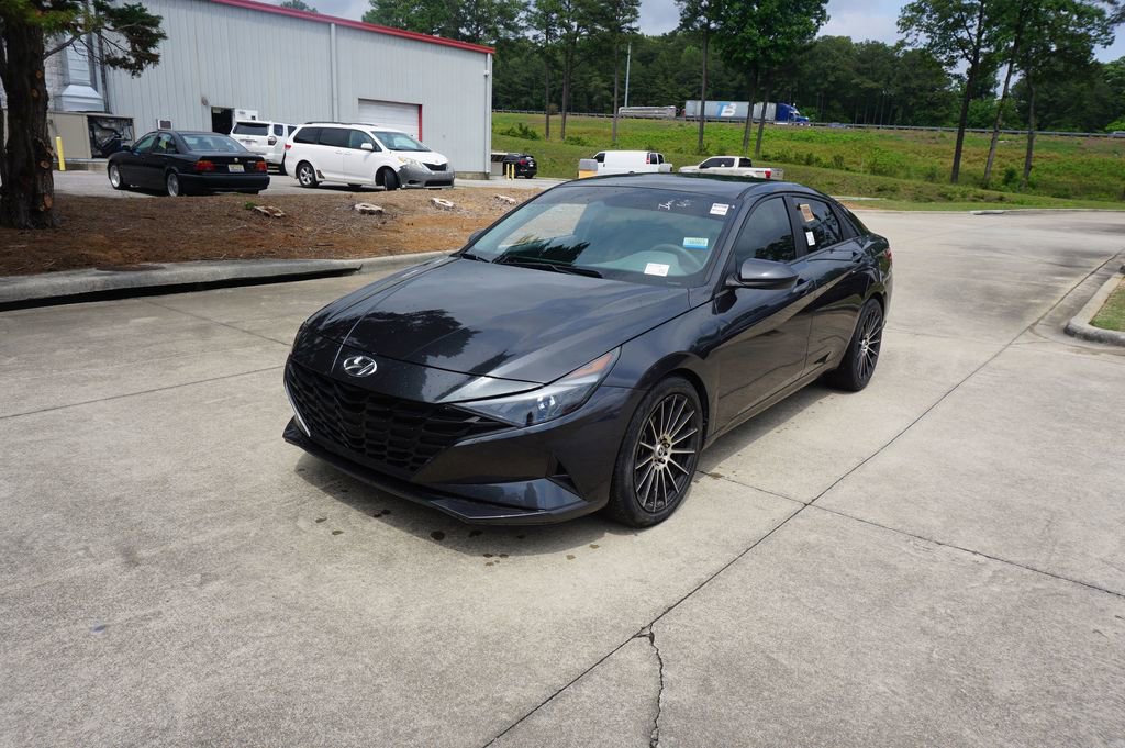 Used 2022 Hyundai Elantra SEL FWD image 22