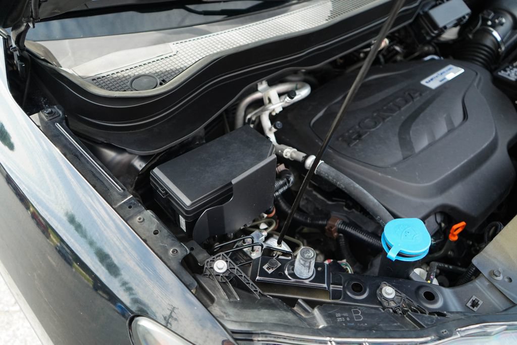 Used 2019 Honda Pilot Touring image 39