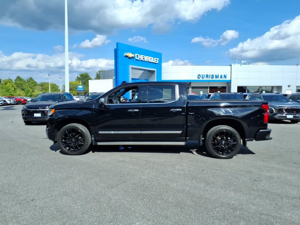 Certified 2023 Chevrolet Silverado 1500 High Country w/ Technology Package AWD/4WD image 5