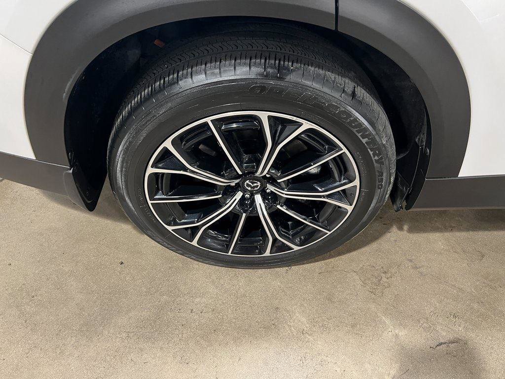 Used 2025 MAZDA CX-70 Plug-In Hybrid w/ Premium Pkg image 42
