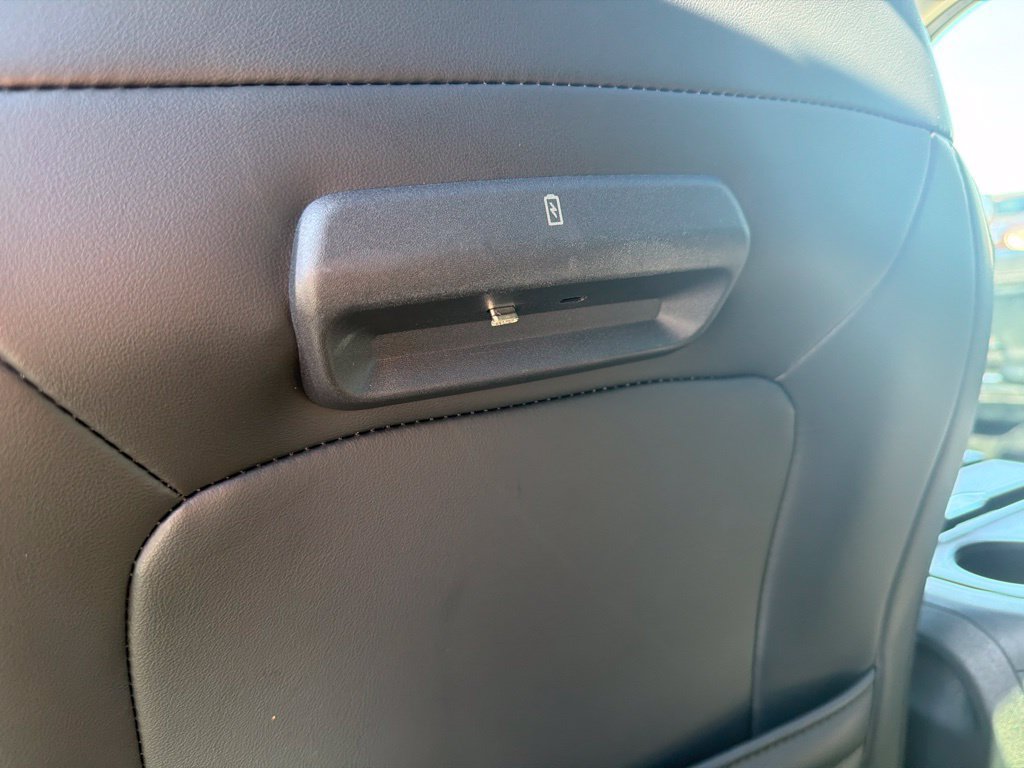 Used 2025 Ford Expedition Platinum AWD/4WD image 27