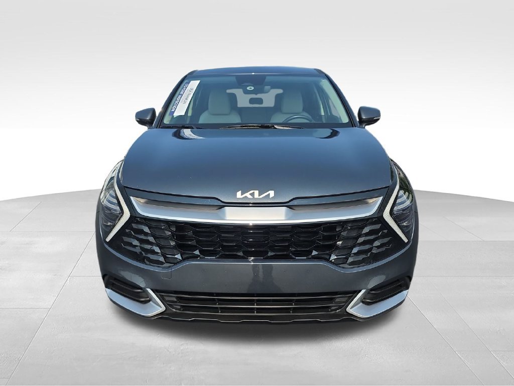 Used 2025 Kia Sportage EX FWD image 8