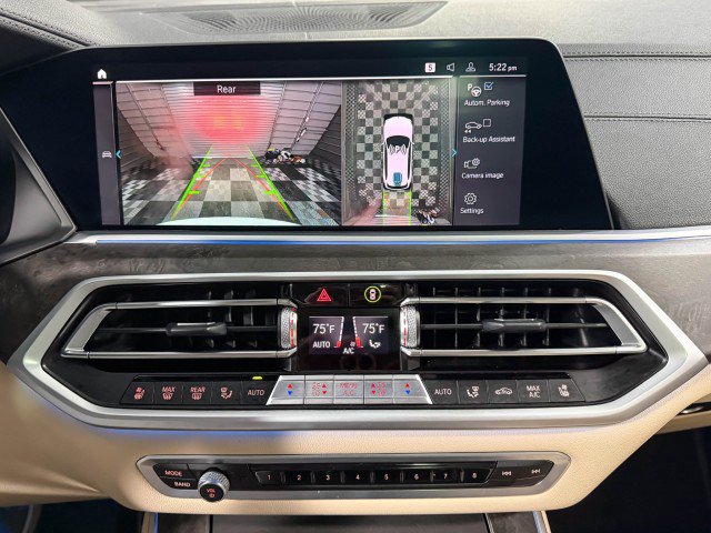 Used 2022 BMW X5 xDrive45e w/ M Sport Package image 32