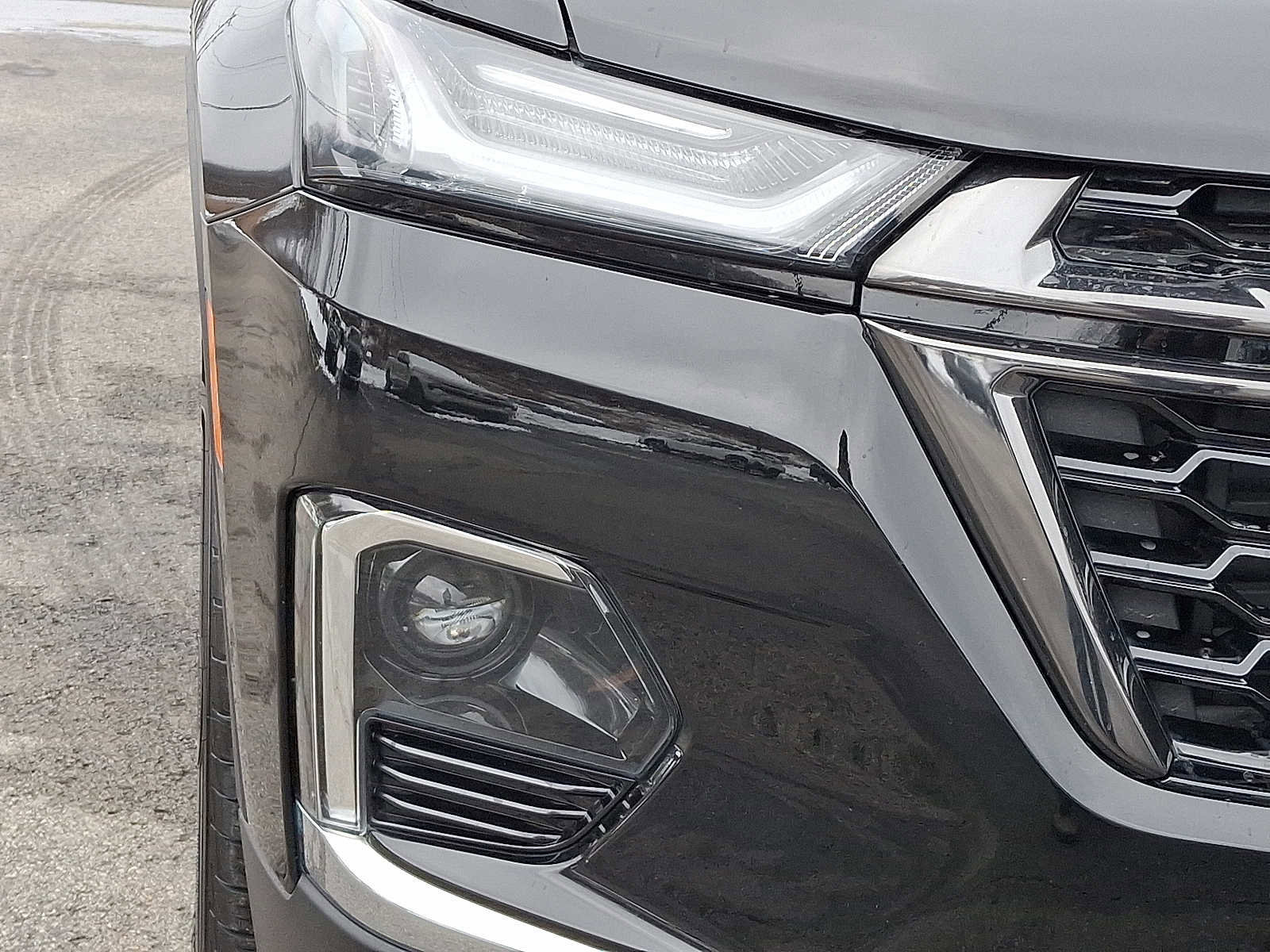 Used 2023 Chevrolet Traverse RS image 9