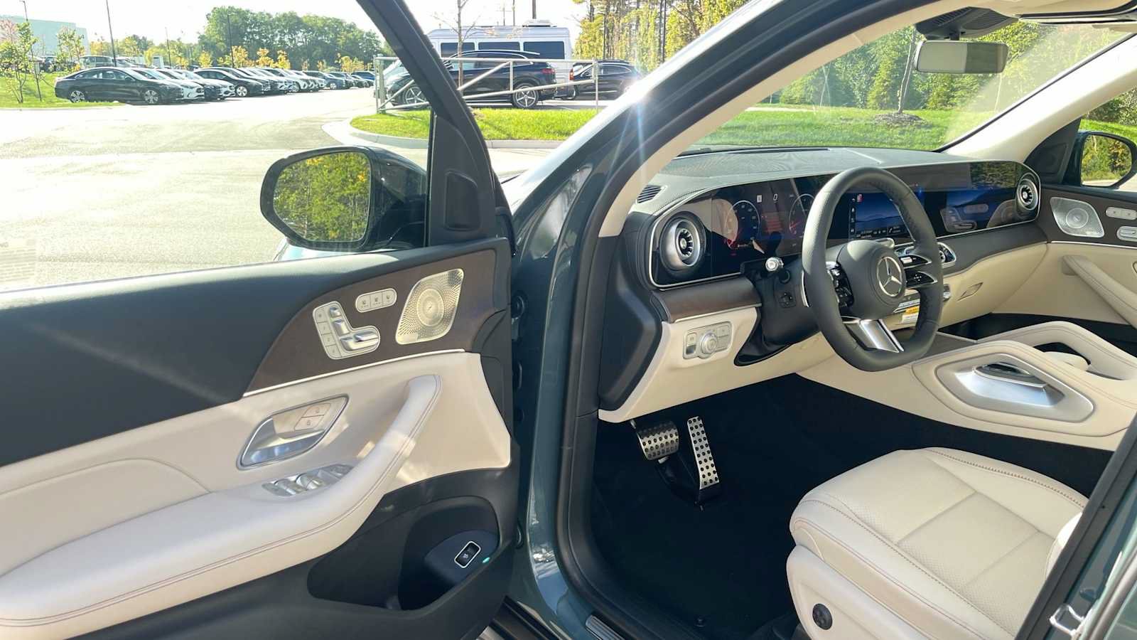 New 2027 Mercedes-Benz GLE 450 4MATIC image 16