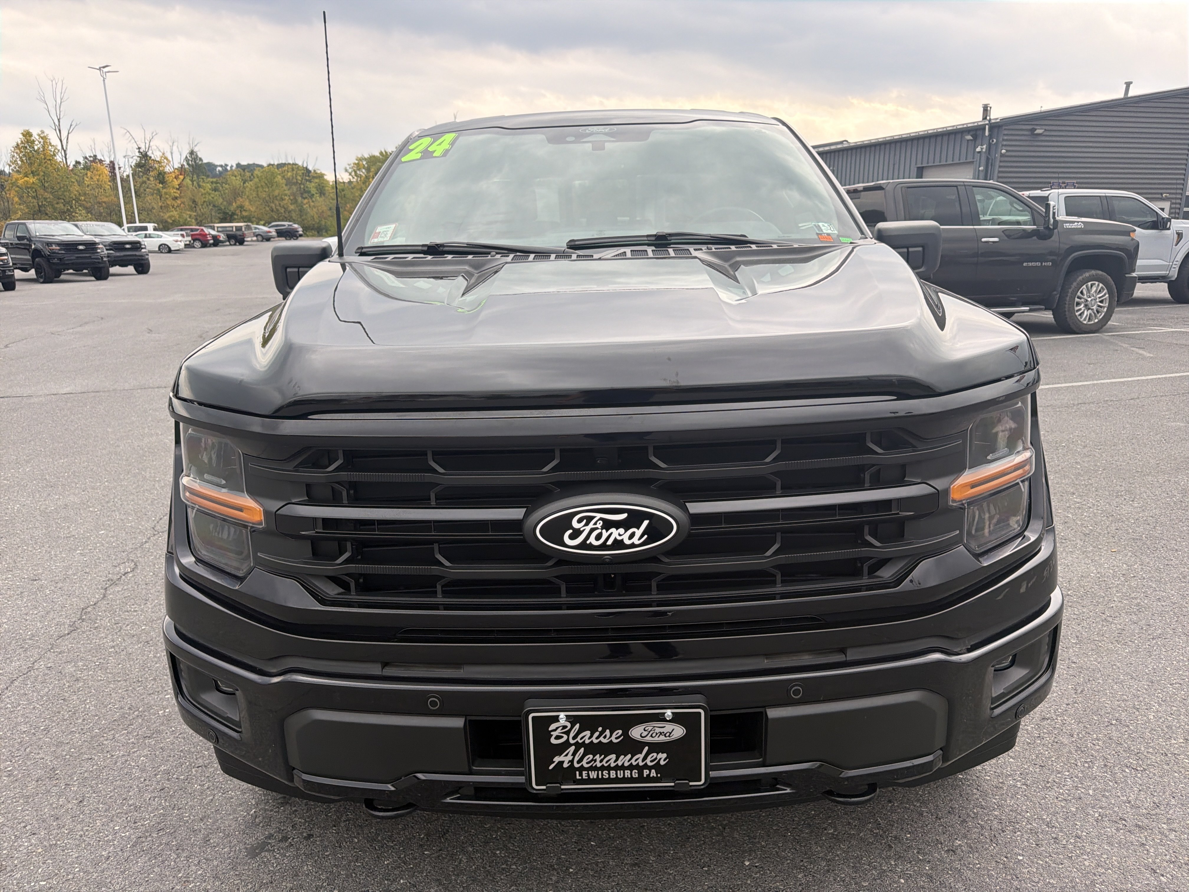 Used 2024 Ford F150 XLT w/ Equipment Group 302A MID AWD/4WD image 9