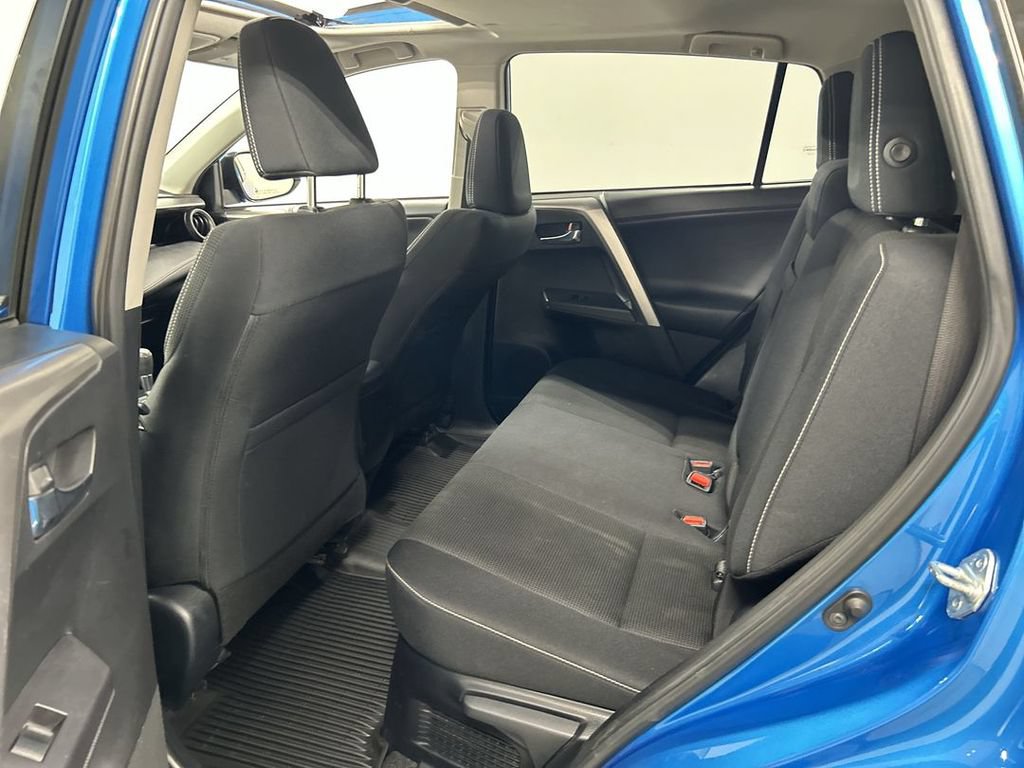 Used 2017 Toyota RAV4 XLE w/ All Weather Liner Package AWD/4WD image 20