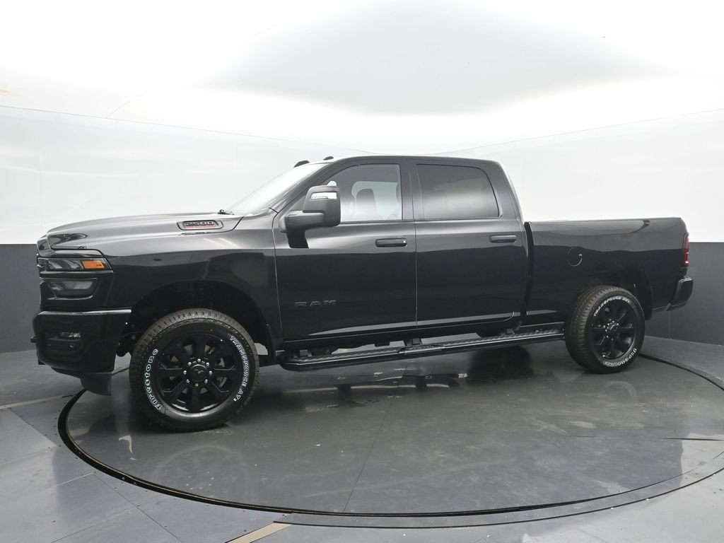 Used 2025 RAM 2500 Big Horn AWD/4WD image 2