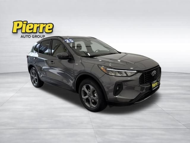 Used 2025 Ford Escape ST-Line Select AWD/4WD image 8