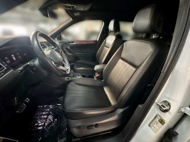 Certified 2024 Volkswagen Tiguan SE R-Line AWD/4WD image 14