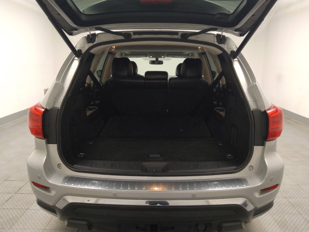 Used 2020 Nissan Pathfinder Platinum AWD/4WD image 29