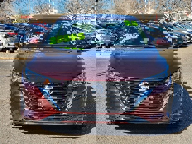 Certified 2025 Nissan Sentra SV image 5