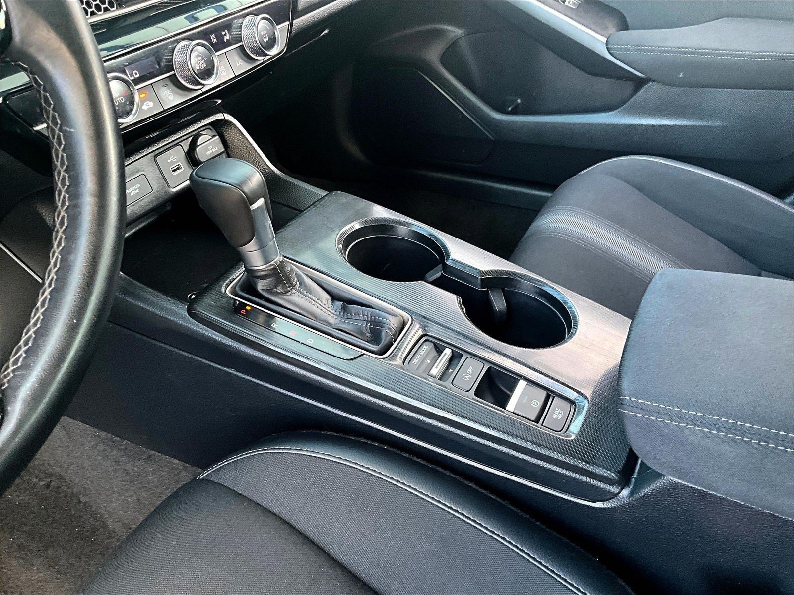 Used 2024 Honda Civic Sport image 16