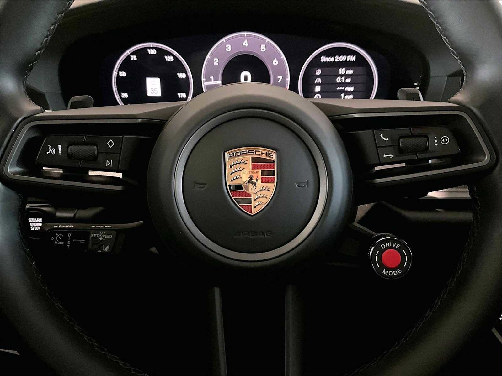 Used 2025 Porsche 911 Carrera image 18