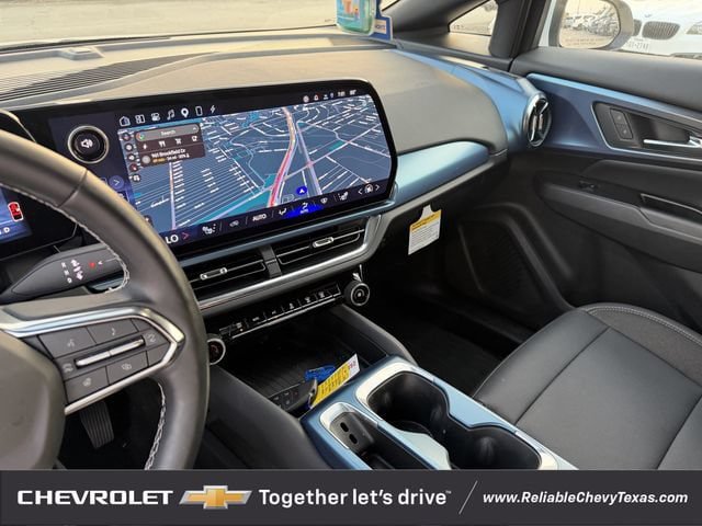 Used 2024 Chevrolet Equinox EV LT FWD image 18
