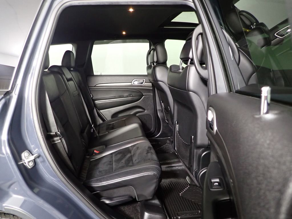 Used 2018 Jeep Grand Cherokee Altitude image 39
