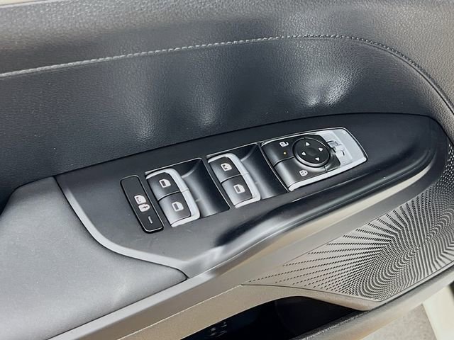 New 2026 Kia K5 LXS image 17