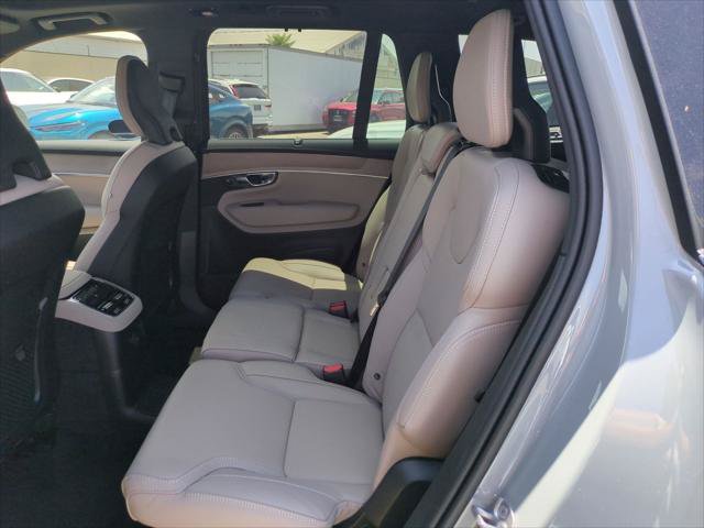 New 2026 Volvo XC90 T8 Ultra w/ Protection Package AWD/4WD image 11