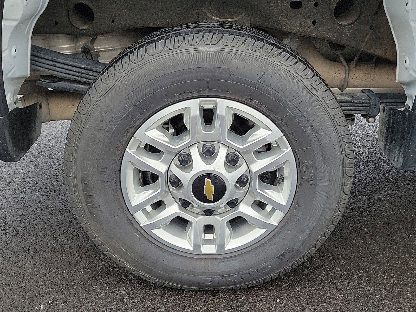 Used 2025 Chevrolet Silverado 2500 LT w/ Convenience Package image 6