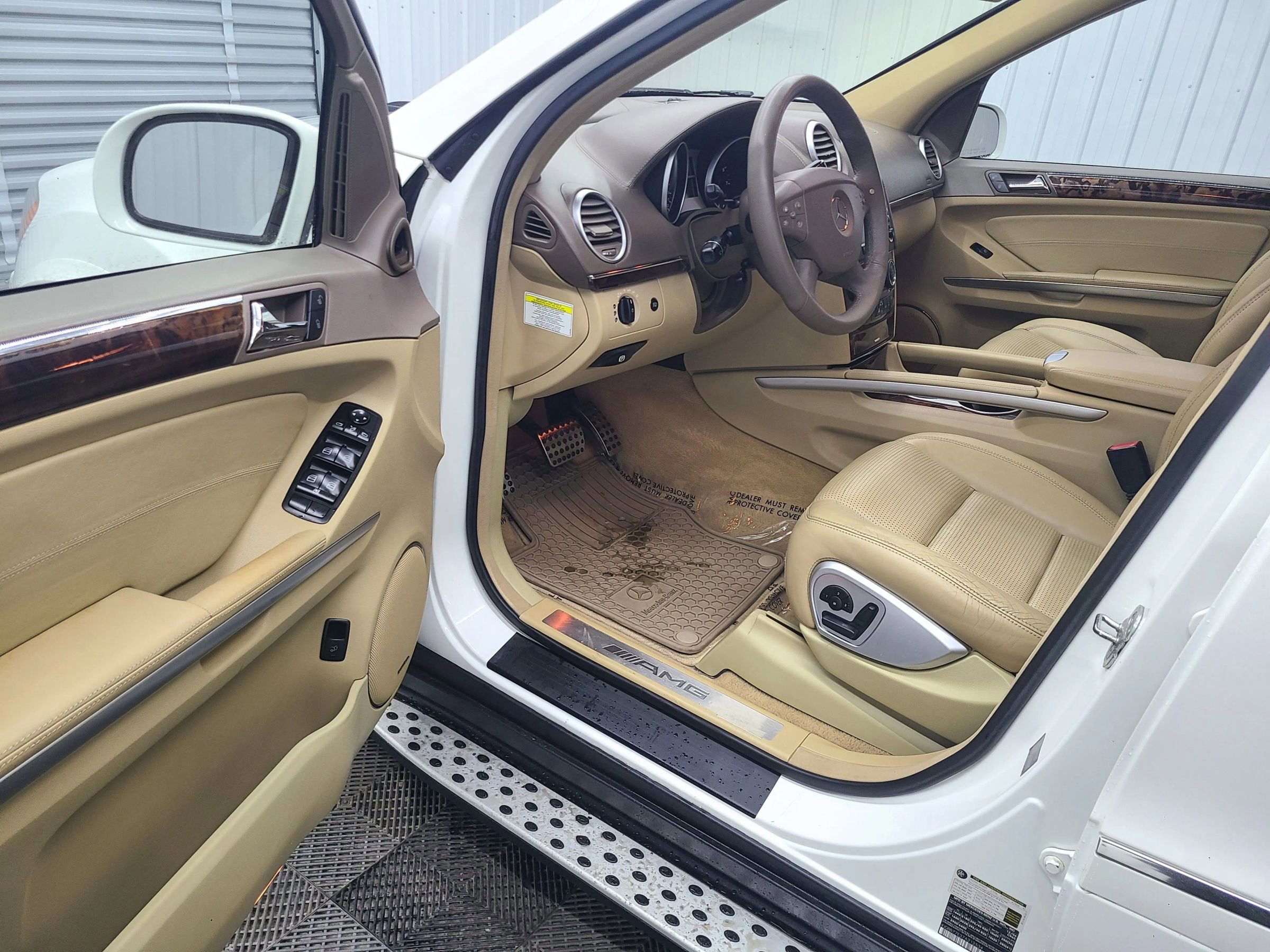 Used 2007 Mercedes-Benz ML 63 AMG 4MATIC image 22