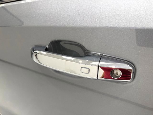 Used 2025 GMC Sierra 1500 Denali image 9