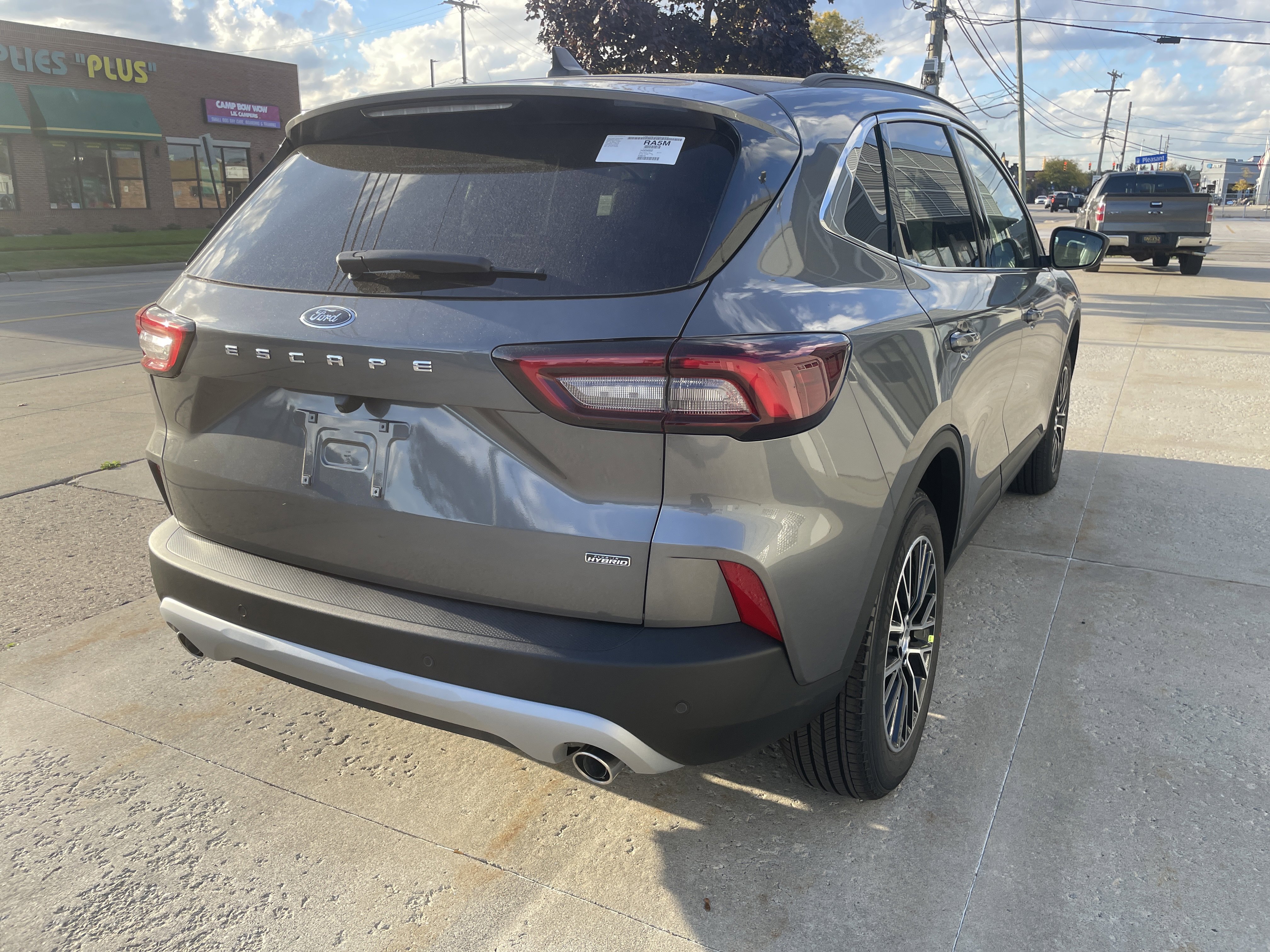 New 2026 Ford Escape SE image 4