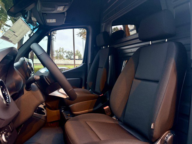 New 2026 Mercedes-Benz Sprinter 2500 image 8