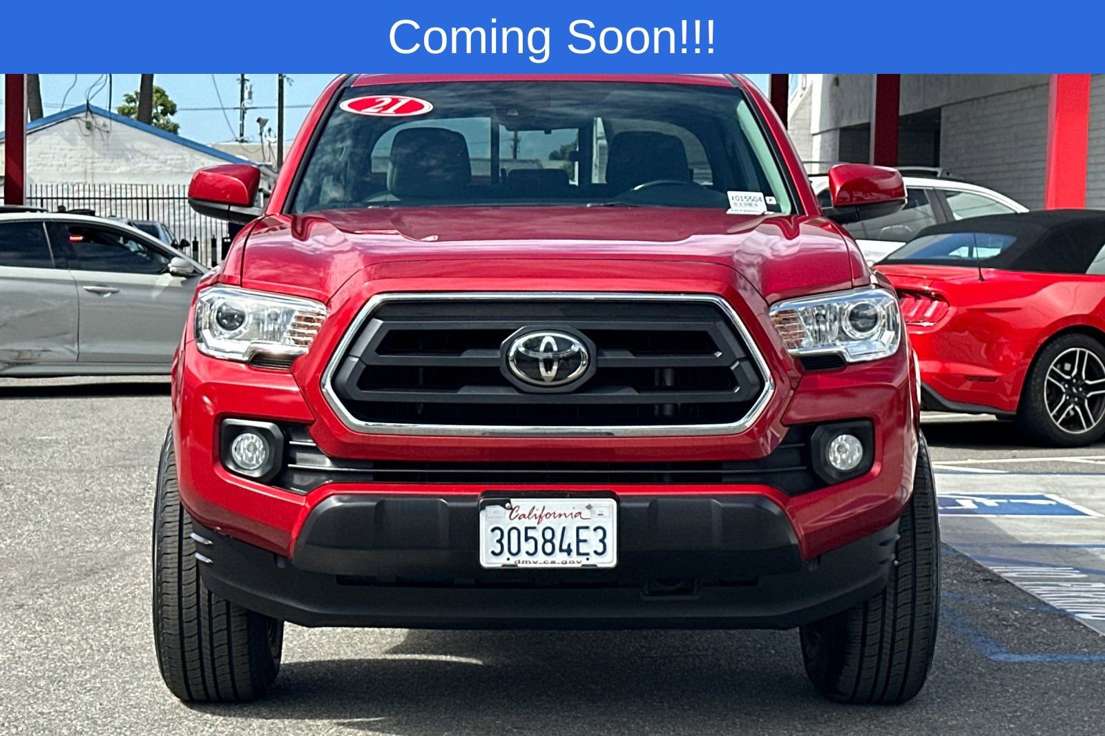 Used 2021 Toyota Tacoma SR5 w/ Blackout Package (TMS) RWD image 9