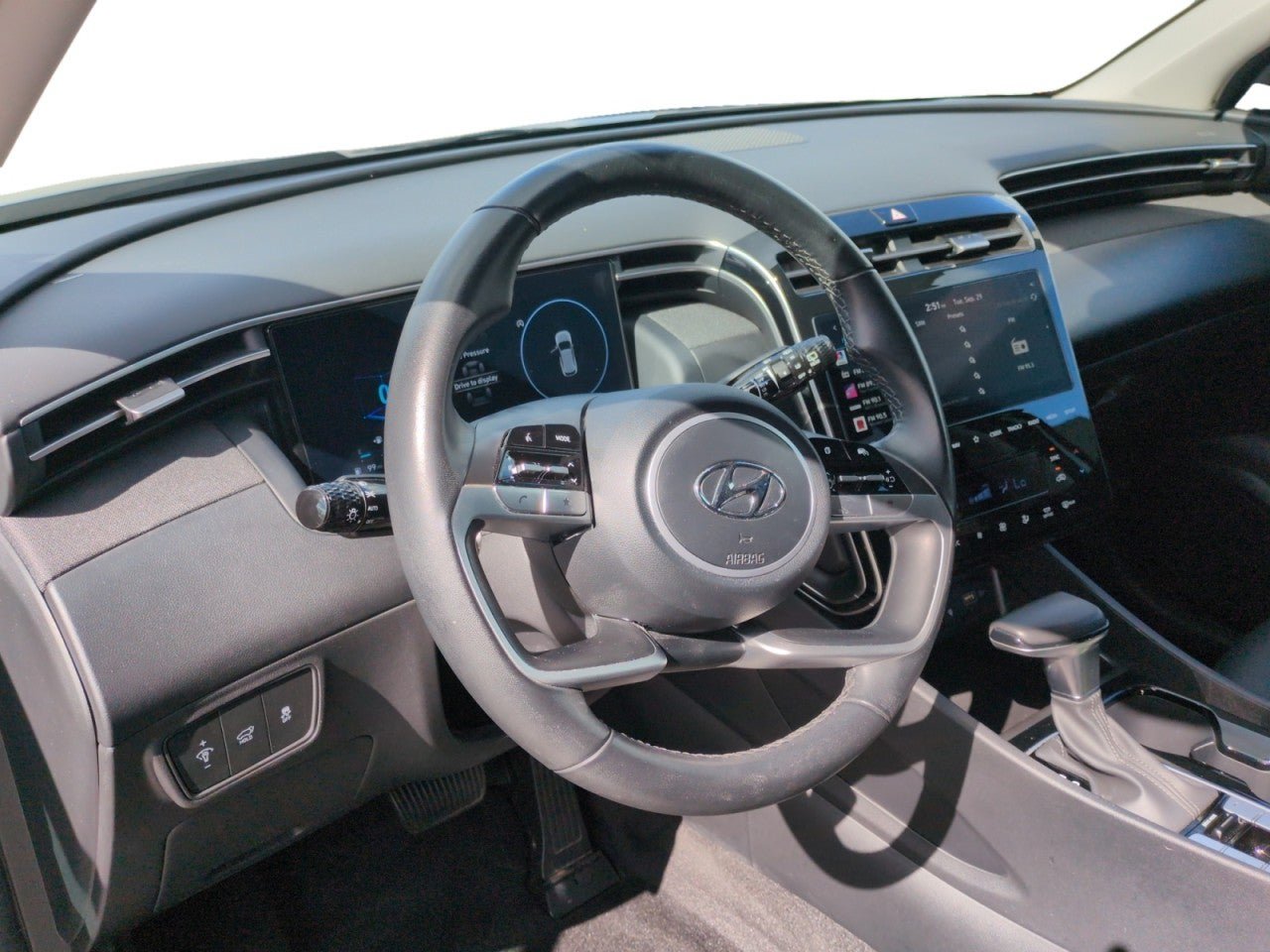 Used 2024 Hyundai Tucson SEL w/ Convenience Package FWD image 15